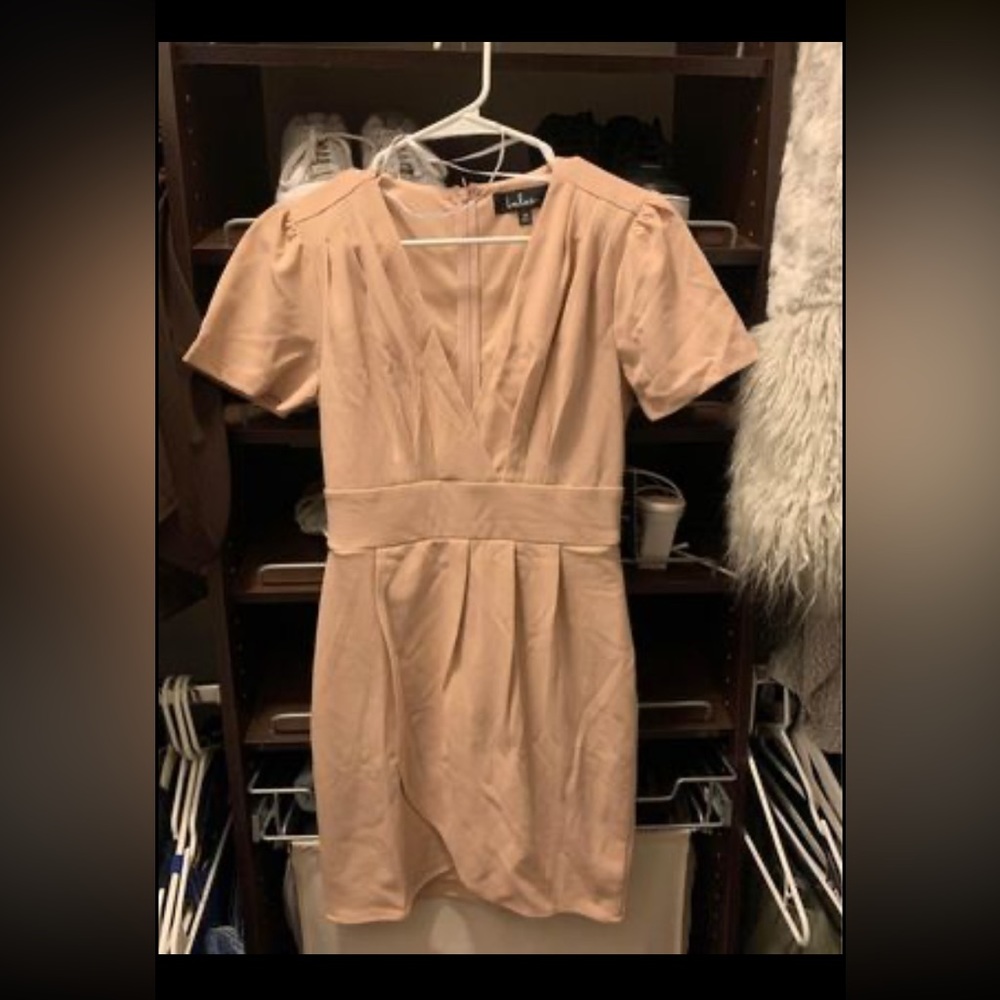 NEW WITH TAGS LuLu women’s dress